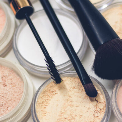 5 Foundation Tips for Aging Skin